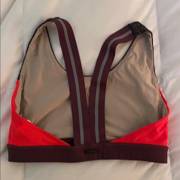 Sports bra - Picture 2 of 2